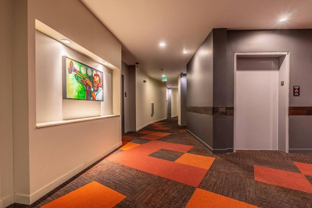 One Bedroom Luxury Apartment Seattle Exterior foto