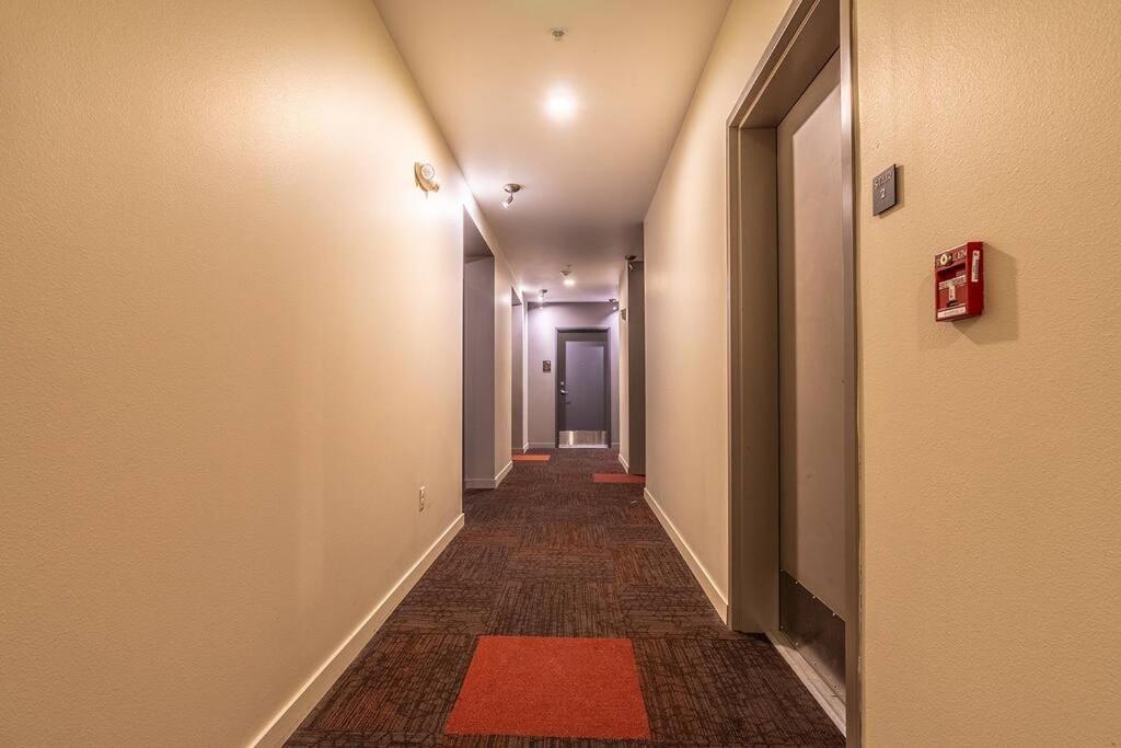 One Bedroom Luxury Apartment Seattle Exterior foto